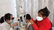 全球55%的视力障碍者是女性，她们的困境，值得被看见
