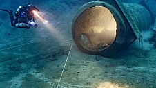 OrcaTorch虎鲸Mazu TD01潜水头灯：深海之光，照亮你的探索之路